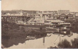 S.S. Brundah at Lismore Wharf c. 1906-1914